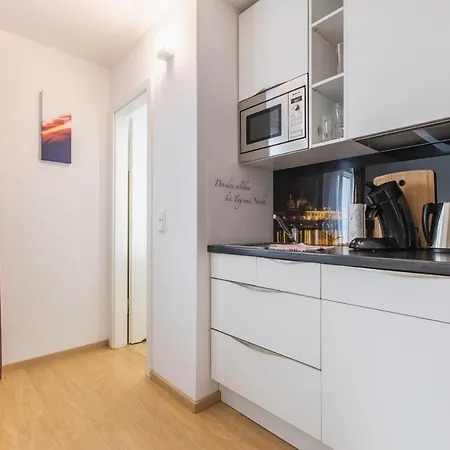 Gemutliche Private Nahe Elbe, Ruhig, Garten,tv, Kuche, Moderne Ausstattung ドレスデン